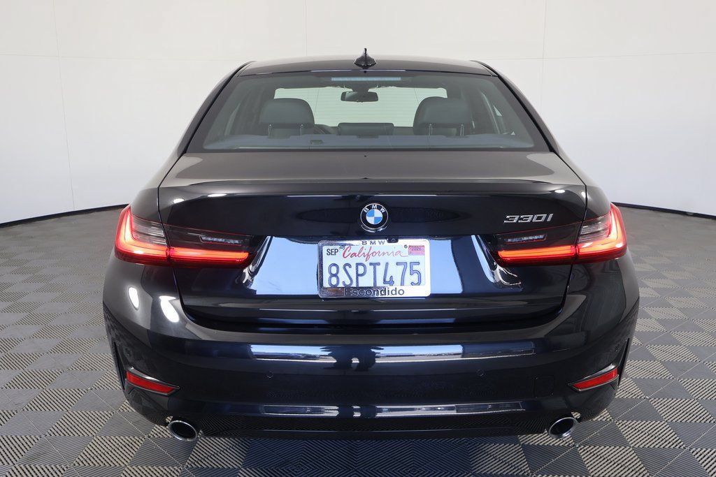 Used 2020 BMW 330i Sedan w/ Convenience Package RWD image 5