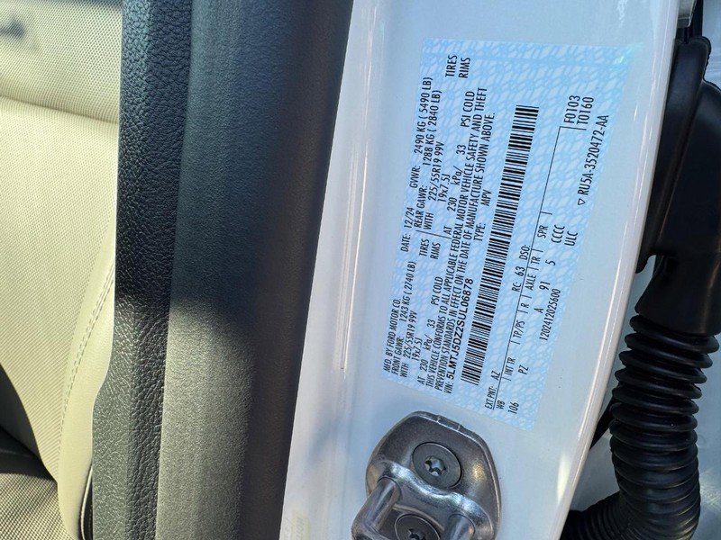 New 2025 Lincoln Corsair Grand Touring w/ Equipment Group 301A image 25