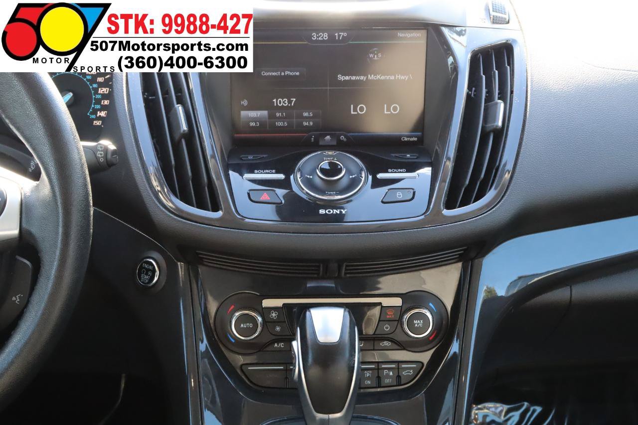 Used 2014 Ford Escape Titanium w/ Equipment Group 401A AWD/4WD image 21