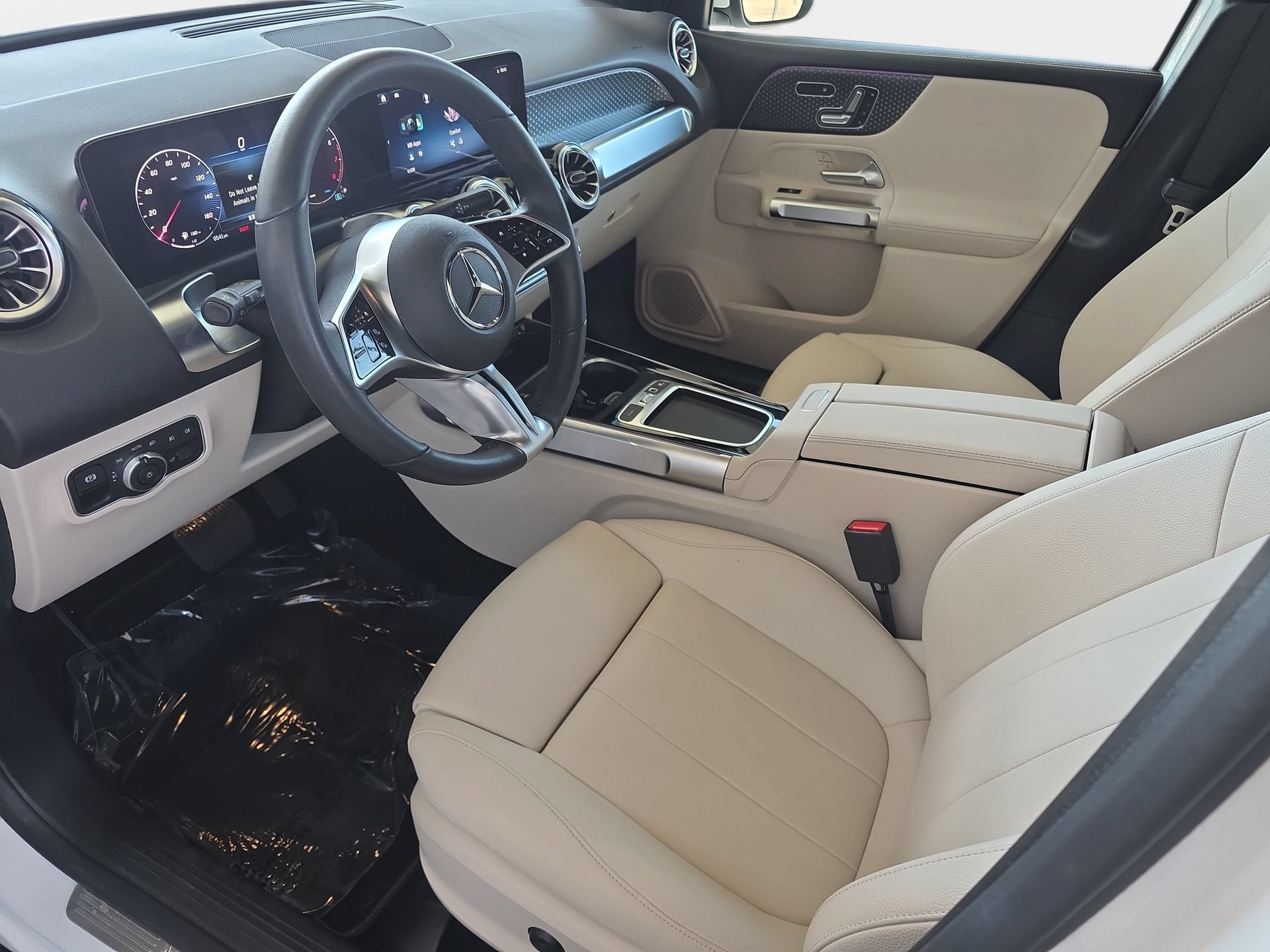 Used 2025 Mercedes-Benz GLB 250 image 16