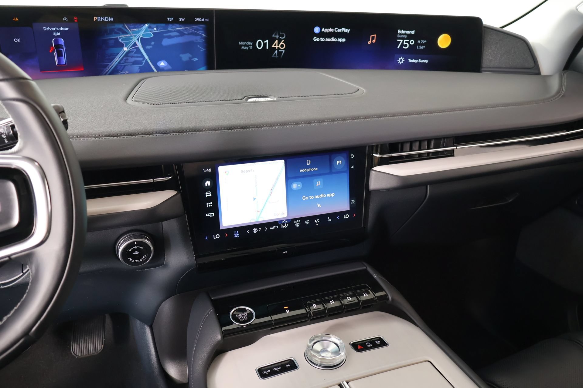New 2025 Lincoln Navigator Reserve AWD/4WD image 5