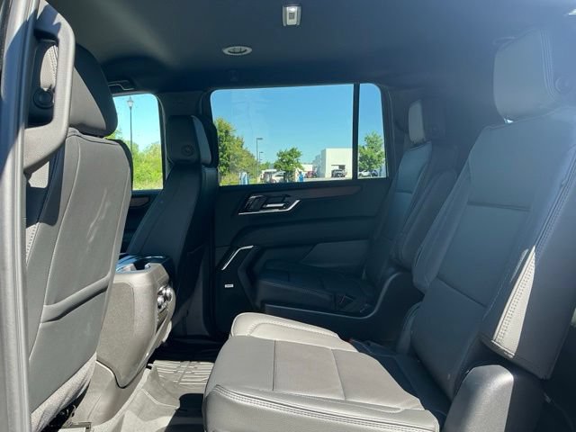 Used 2025 GMC Yukon XL Denali w/ LPO, Floor Liner Package AWD/4WD image 35