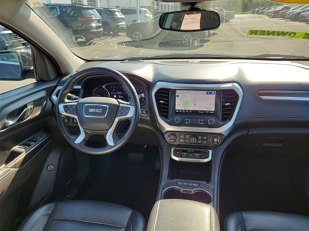 Used 2023 GMC Acadia SLT image 9