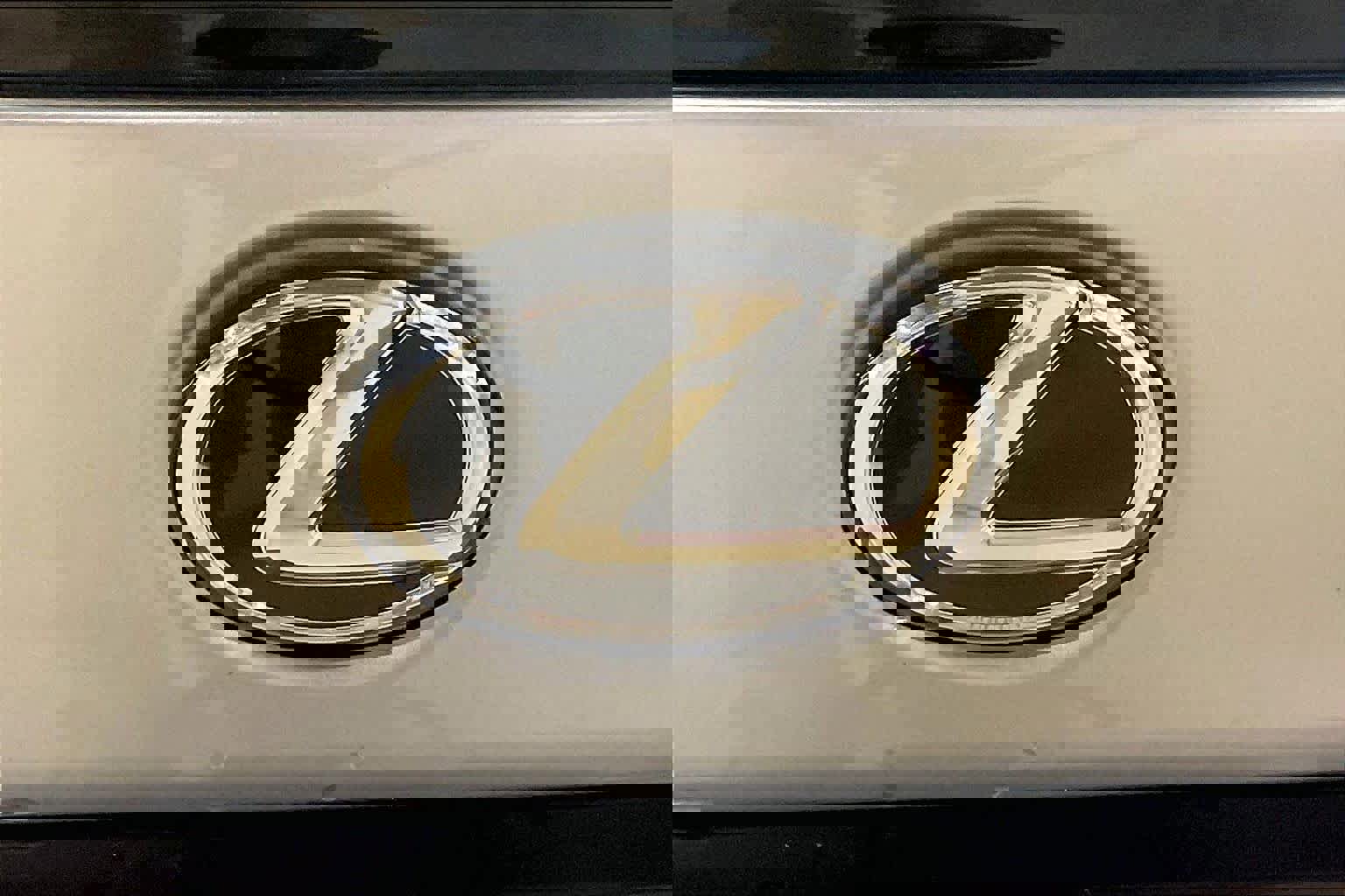 Used 2023 Lexus IS 350 F Sport w/ Navigation Package image 31