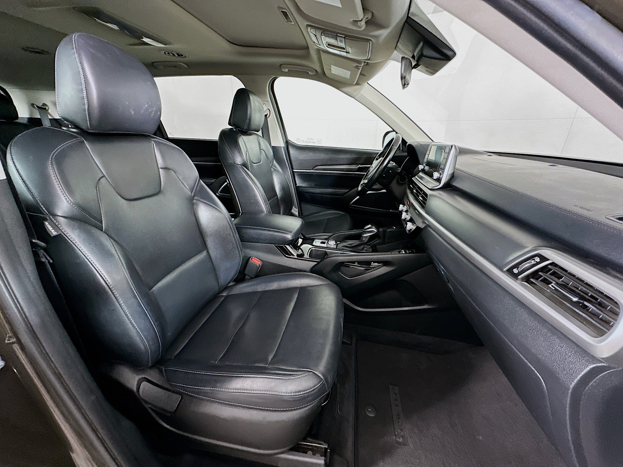 Used 2020 Kia Telluride S AWD/4WD image 32