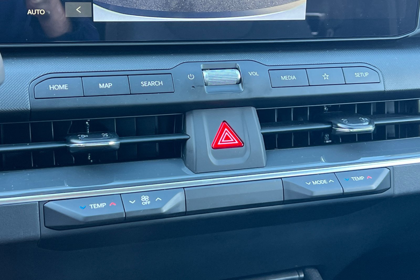 Used 2025 Kia K4 EX image 20