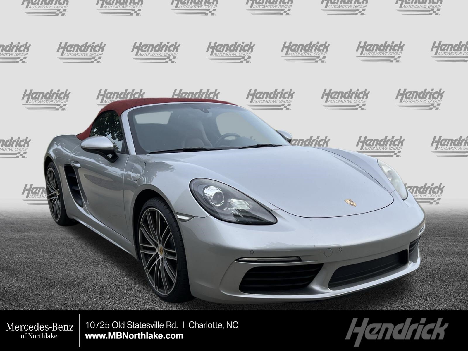 Used 2017 Porsche 718 Boxster RWD image 1