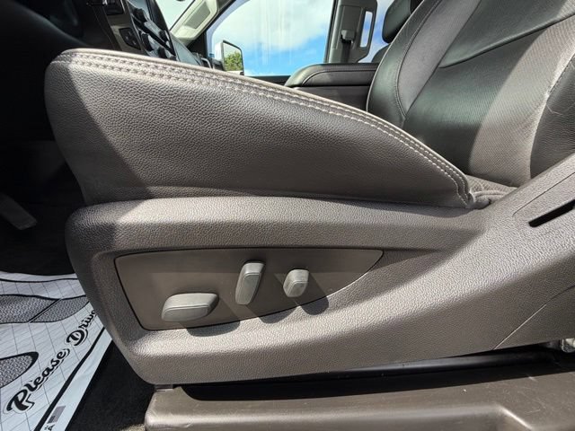 Used 2018 Chevrolet Silverado 2500 High Country w/ Duramax Plus Package AWD/4WD image 28