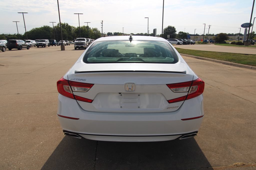 Used 2022 Honda Accord Sport image 13