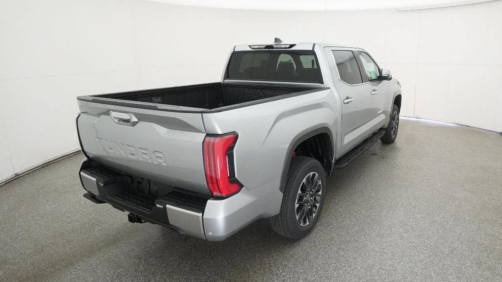 New 2026 Toyota Tundra Limited AWD/4WD image 8
