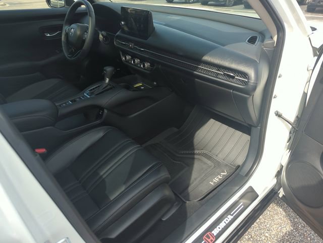 Certified 2024 Honda HR-V EX-L image 34