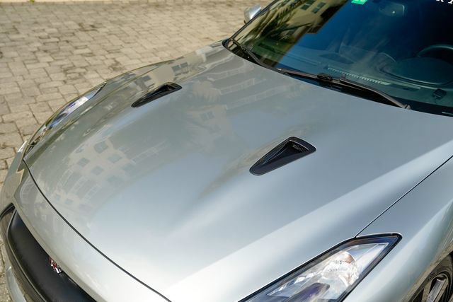 Used 2010 Nissan GT-R Premium AWD/4WD image 43