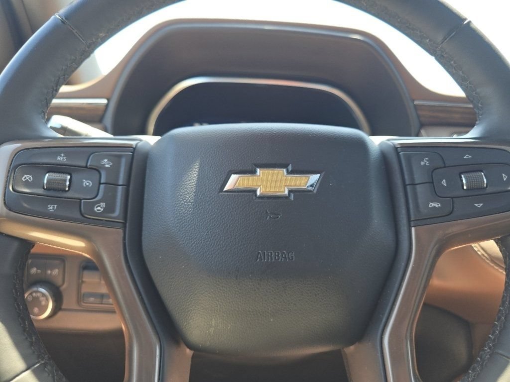 Used 2024 Chevrolet Tahoe High Country AWD/4WD image 29