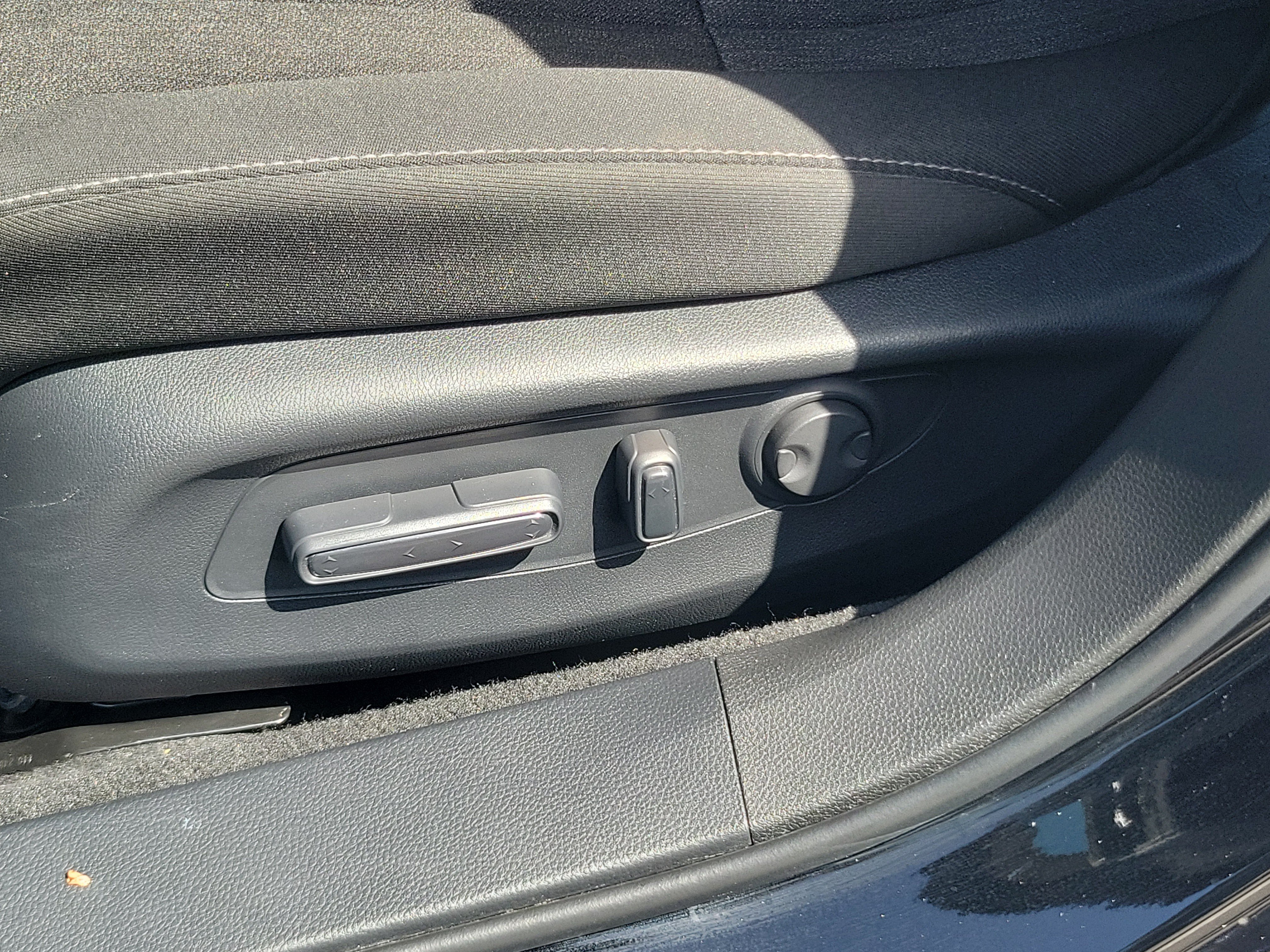 Used 2024 Honda Accord EX image 13