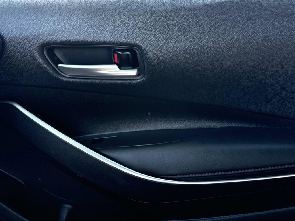 Used 2023 Toyota Corolla SE image 22