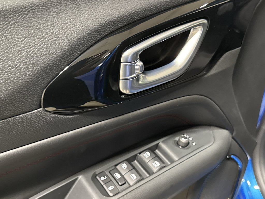 New 2026 Jeep Compass Trailhawk AWD/4WD image 20