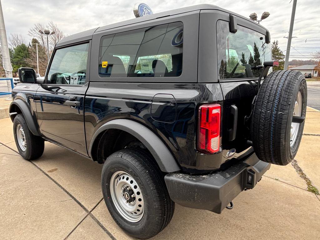 New 2025 Ford Bronco 2-Door image 5