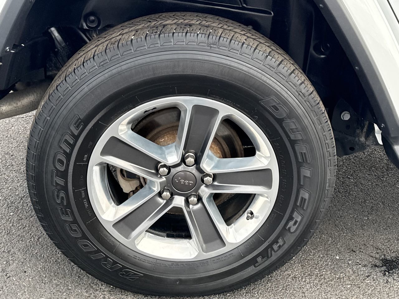 Used 2021 Jeep Wrangler Unlimited Sahara w/ Uconnect 4C Nav & Sound Group image 10