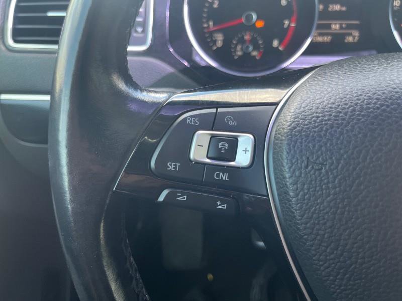 Used 2017 Volkswagen Jetta SEL image 20