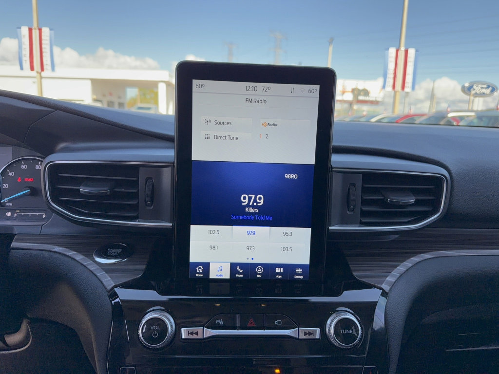 Certified 2022 Ford Explorer Limited w/ Limited Technology Package RWD image 19