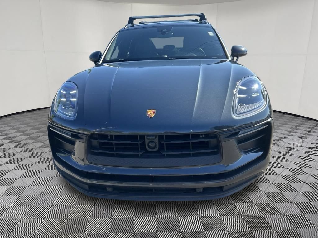 Used 2023 Porsche Macan Turbo AWD/4WD video 2