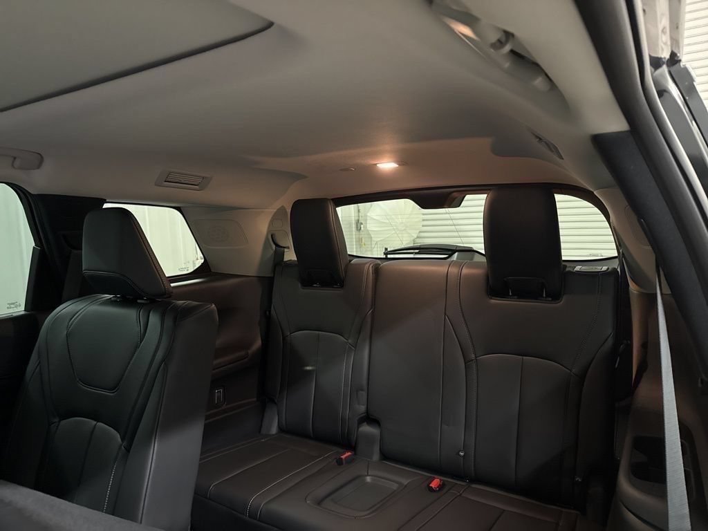 Certified 2026 INFINITI QX60 Luxe w/ Cargo Package FWD image 27