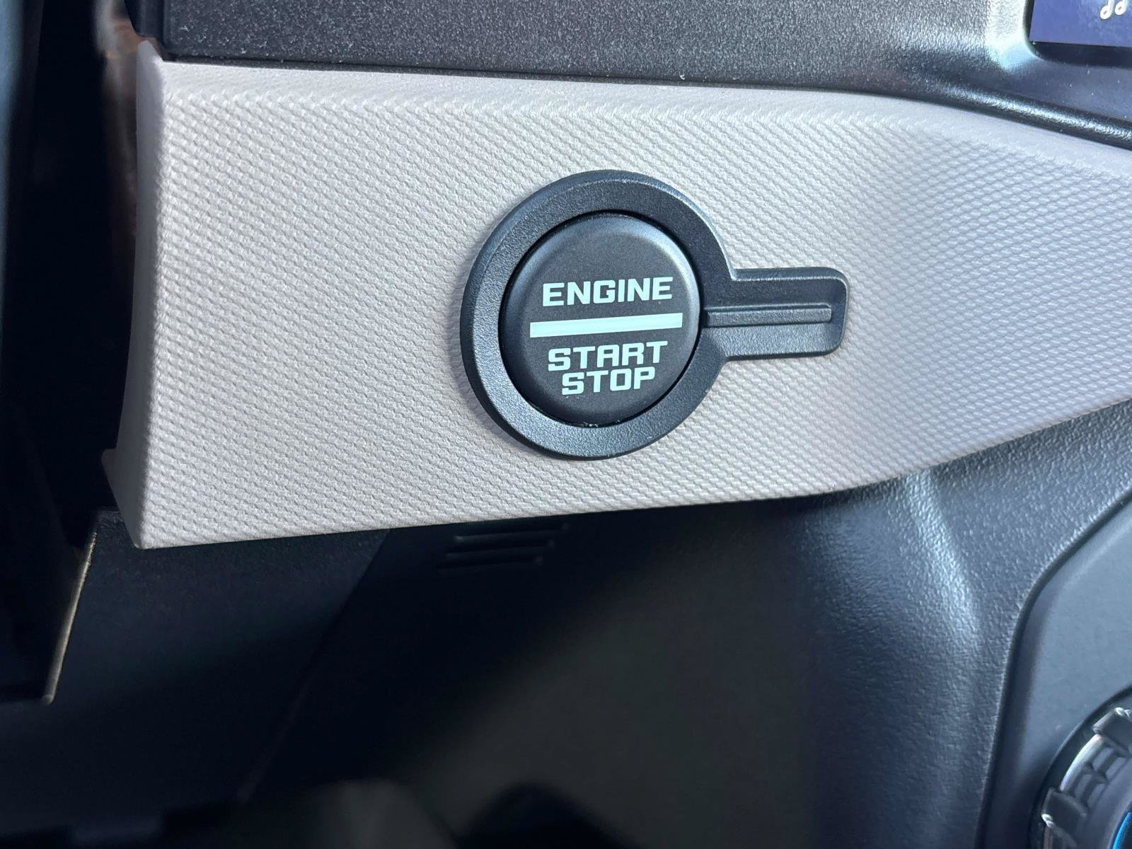 Used 2021 Ford Bronco 2-Door AWD/4WD image 29