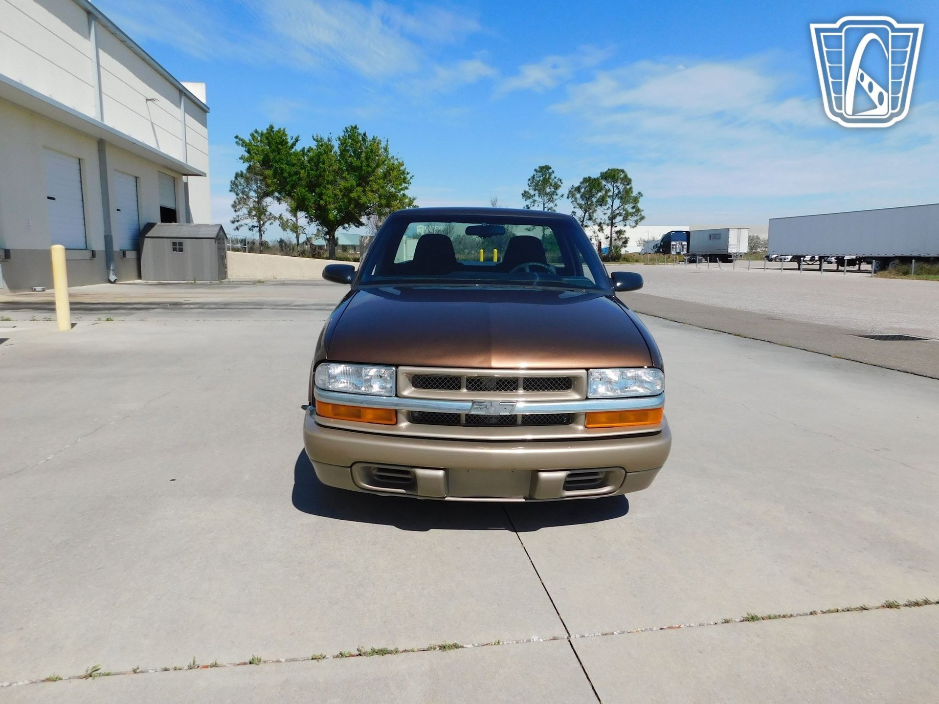 Used 2000 Chevrolet S10 Pickup LS w/ Preferred Equipment Group RWD image 2