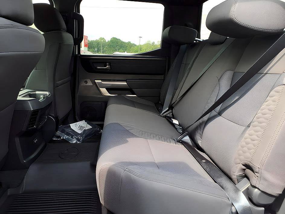 New 2026 Toyota Tundra SR5 w/ TRD Off-Road Package AWD/4WD image 6