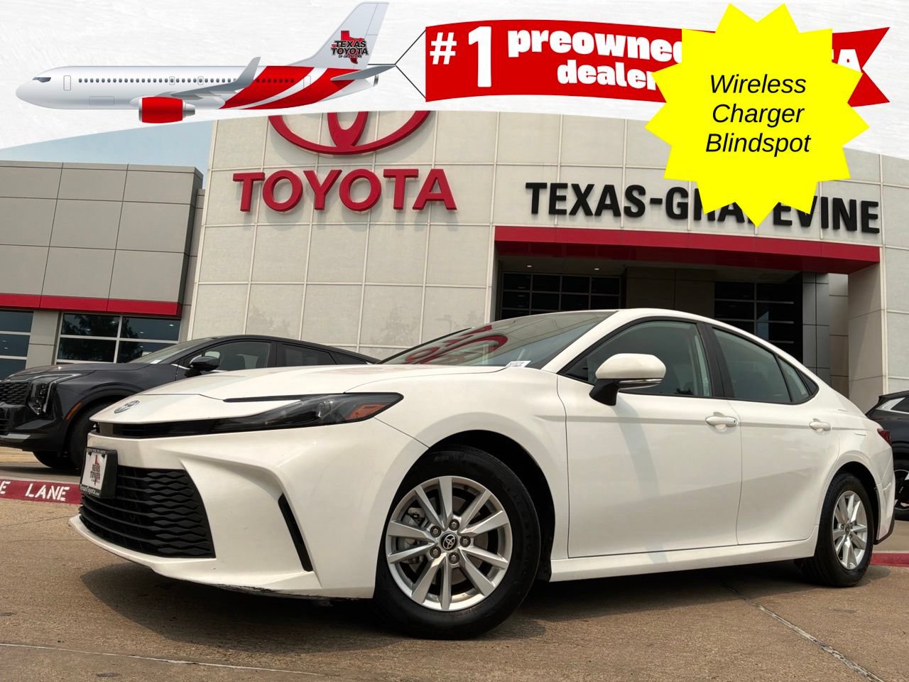 Used 2025 Toyota Camry LE FWD image 1