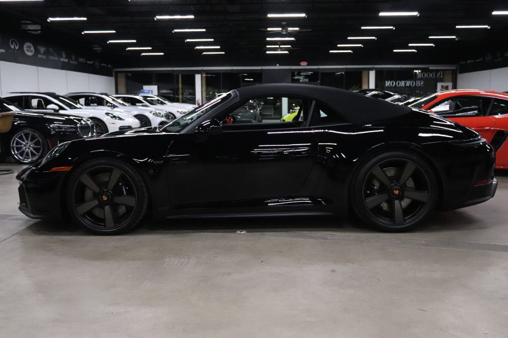 Used 2026 Porsche 911 GTS image 3