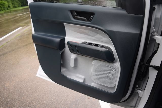 Used 2024 Ford Maverick XLT FWD image 18