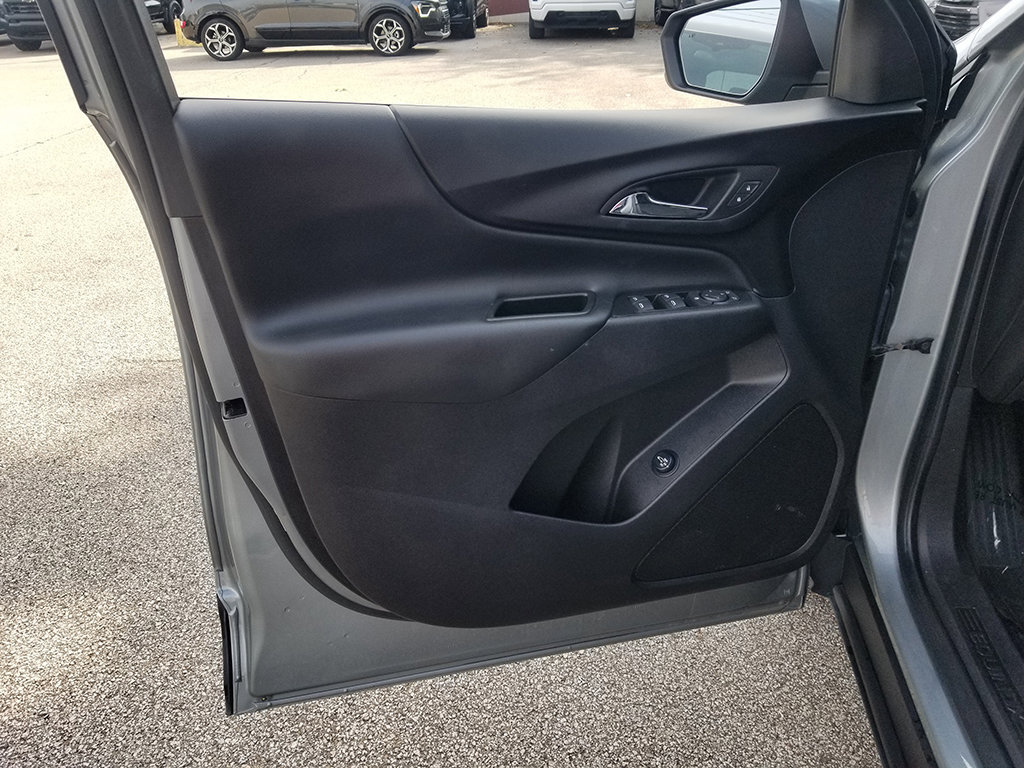 Used 2024 Chevrolet Equinox LT FWD image 10