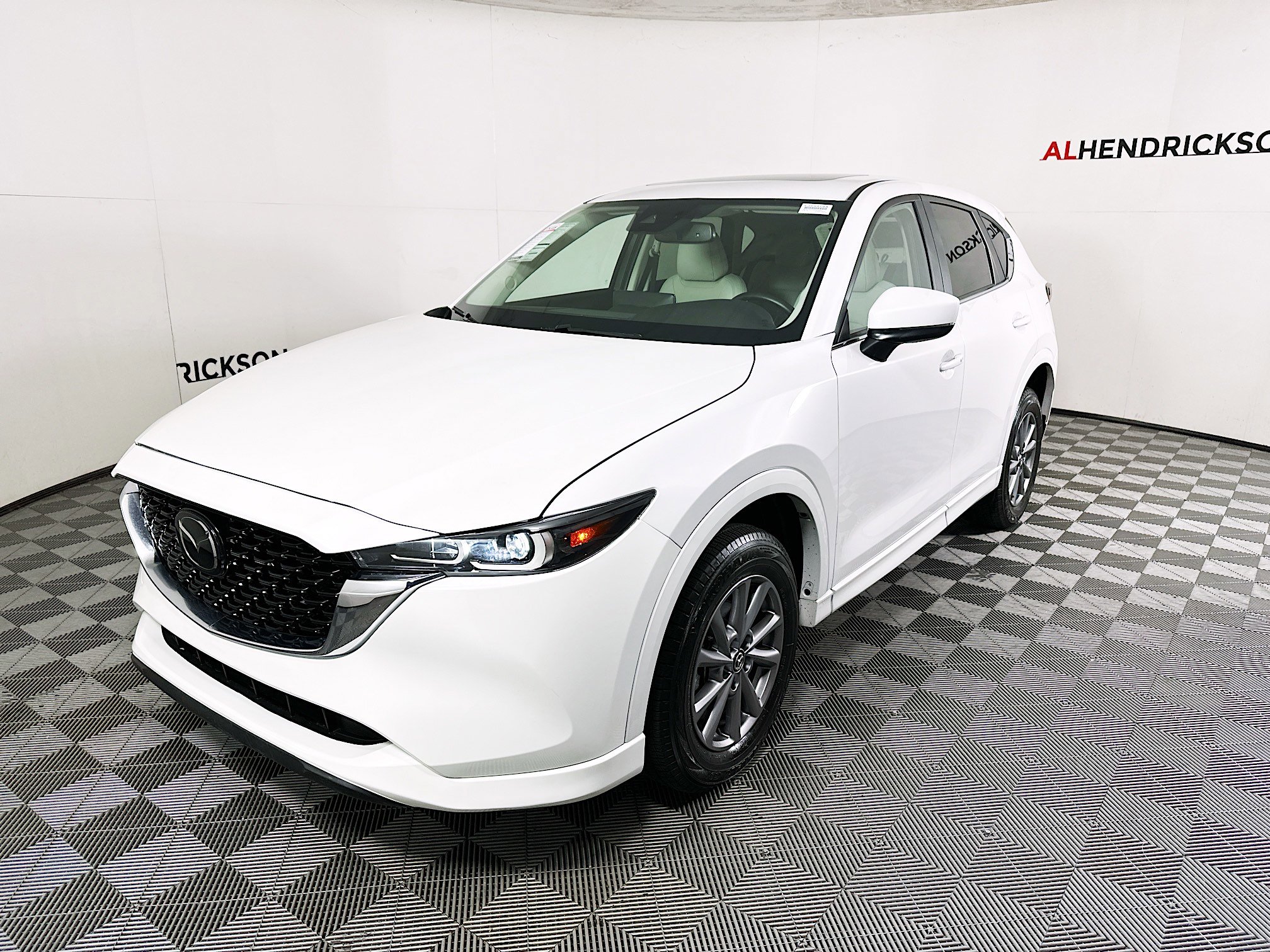 Used 2025 MAZDA CX-5 AWD 2.5 S w/ Preferred Package image 7