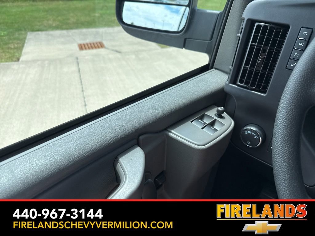 New 2025 Chevrolet Express 2500 w/ Driver Convenience Package image 18