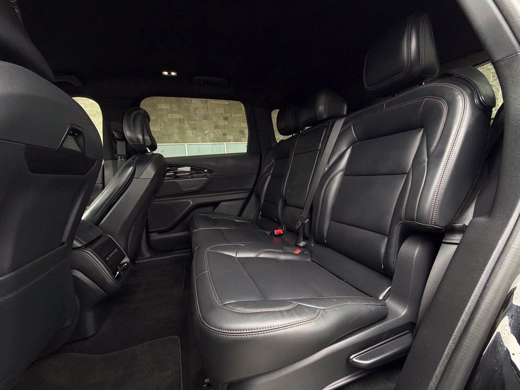Used 2024 Lincoln Nautilus Premier w/ Jet Appearance Package AWD/4WD image 20