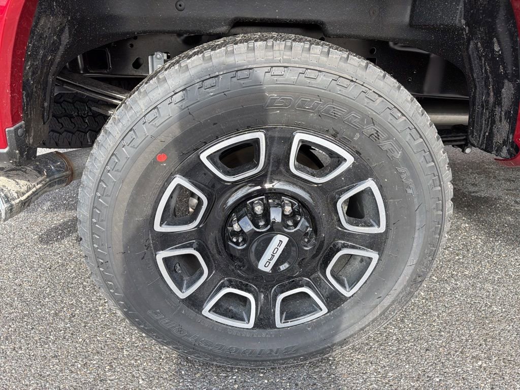 New 2026 Ford F250 Platinum w/ FX4 Off-Road Package image 12