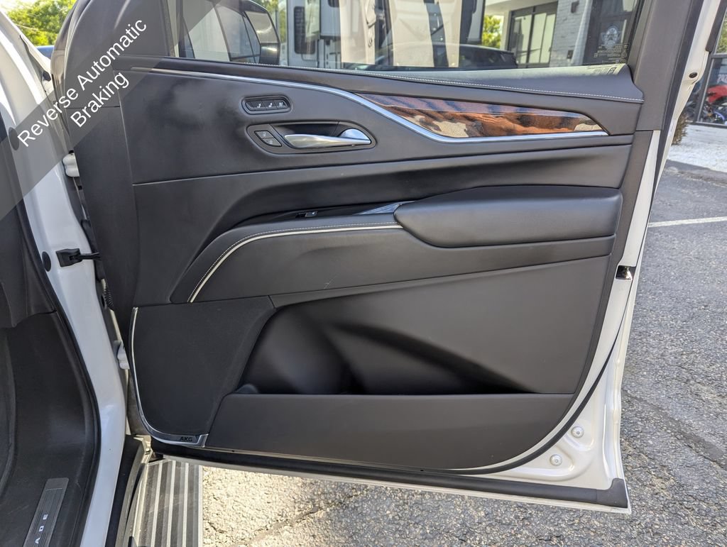 Used 2022 Cadillac Escalade ESV Sport Platinum AWD/4WD image 40