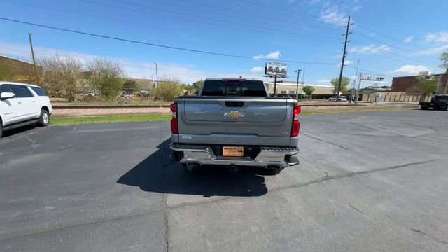 Used 2024 Chevrolet Silverado 1500 LTZ AWD/4WD image 7