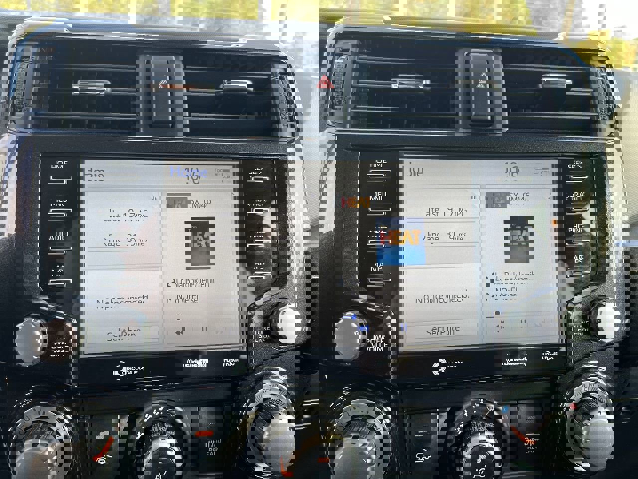 Used 2024 Toyota 4Runner TRD Off-Road AWD/4WD image 23