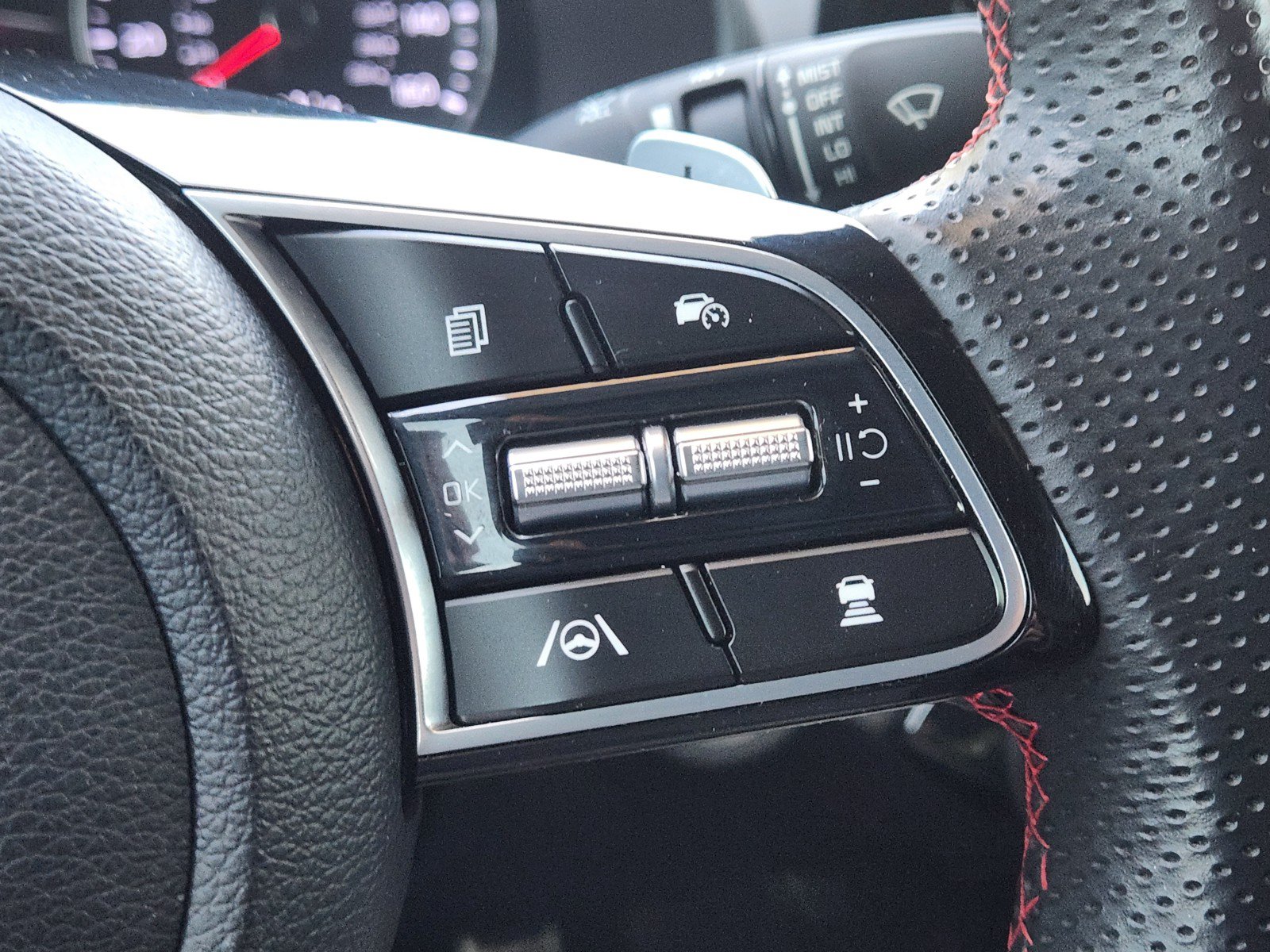 Used 2023 Kia Forte GT w/ GT2 Package FWD image 24