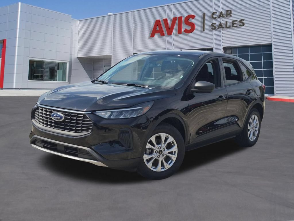 Used 2025 Ford Escape Active FWD image 1