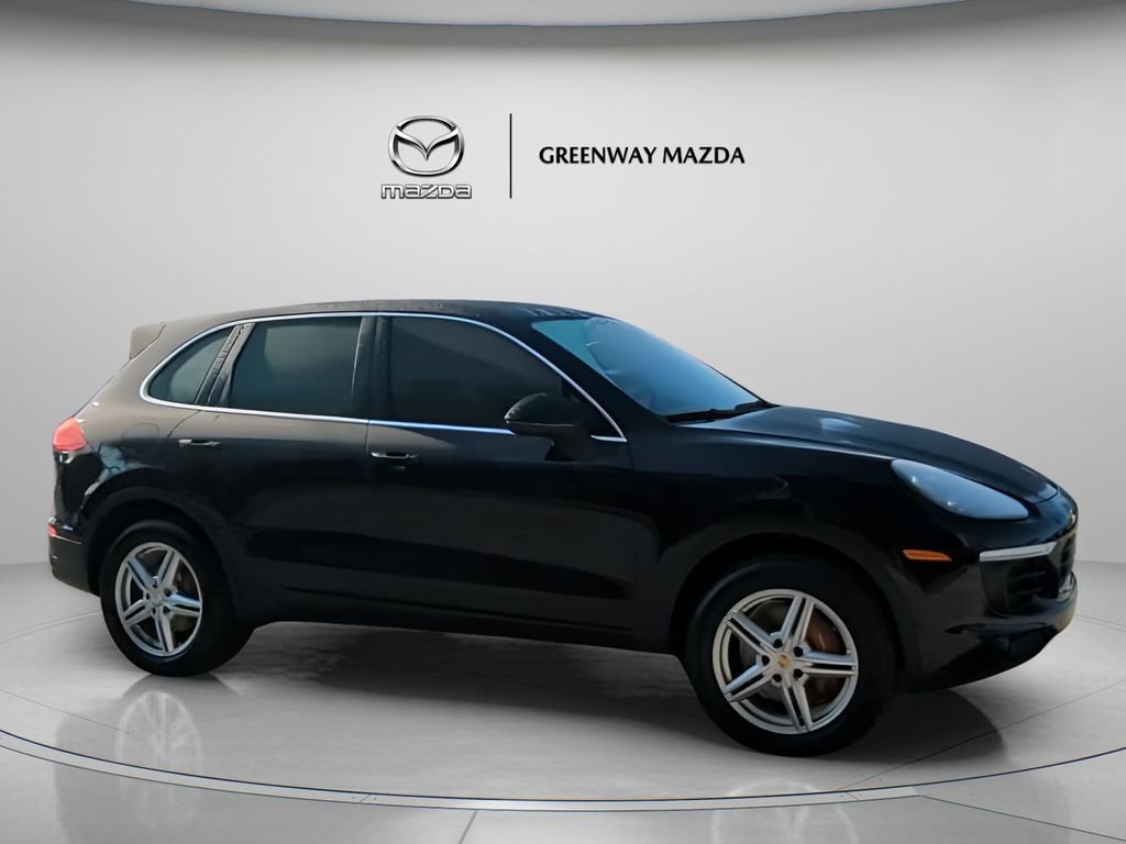 Used 2016 Porsche Cayenne AWD/4WD image 33
