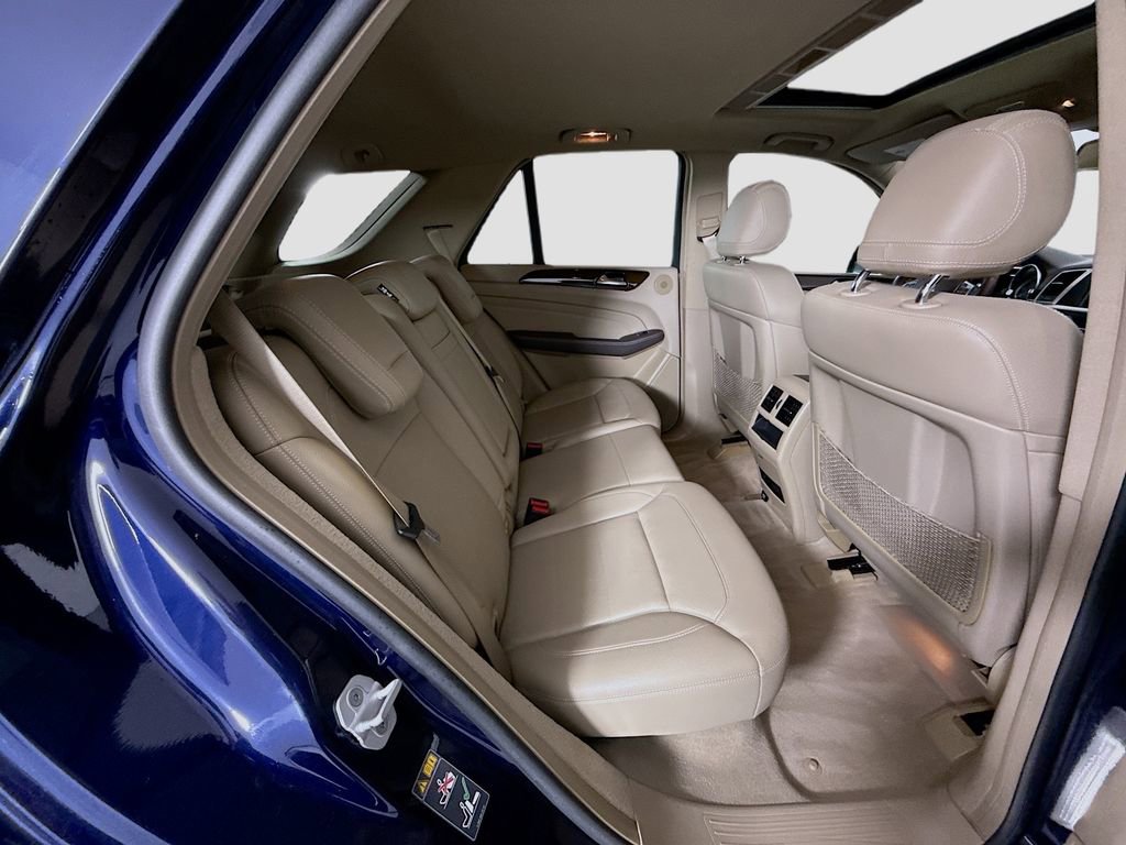 Used 2015 Mercedes-Benz ML 350 4MATIC image 22