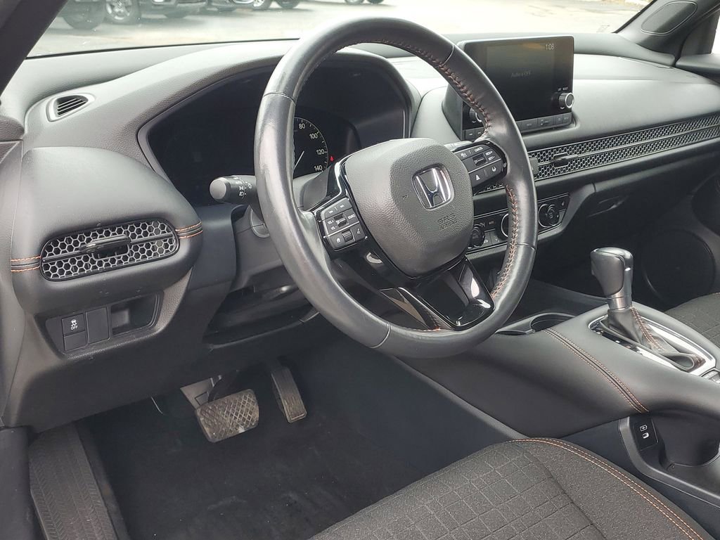 Used 2024 Honda HR-V Sport image 8