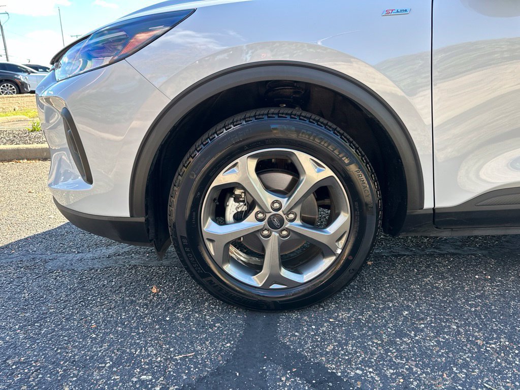 Used 2025 Ford Escape ST-Line Select AWD/4WD image 20