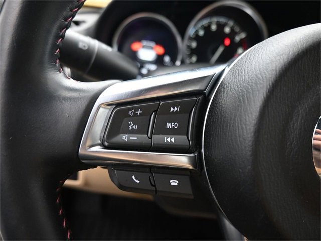 Used 2022 Volvo V60 T5 Cross Country w/ Advanced Package image 21