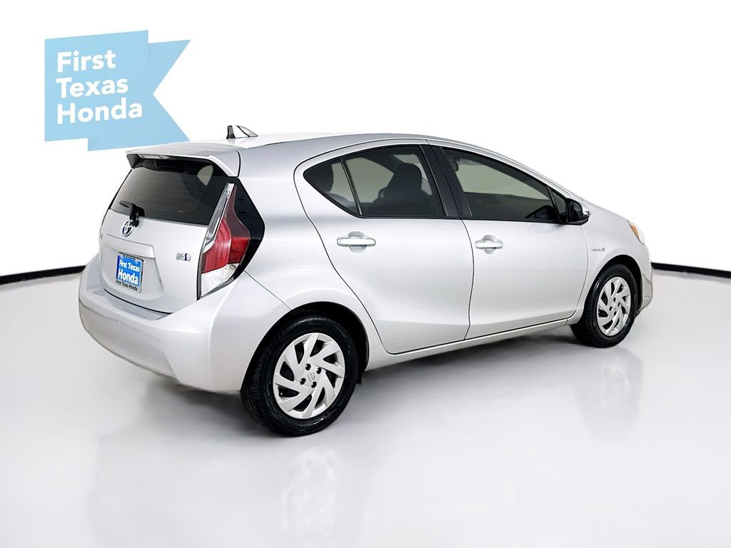 Used 2015 Toyota Prius C Two FWD image 7