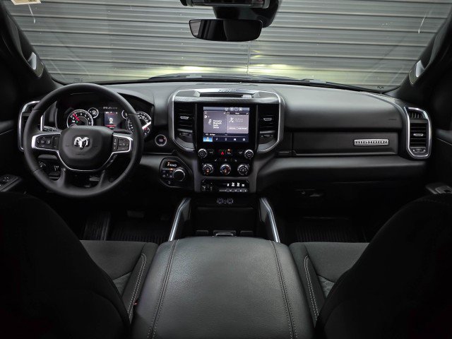 Used 2025 RAM 1500 Big Horn AWD/4WD image 14