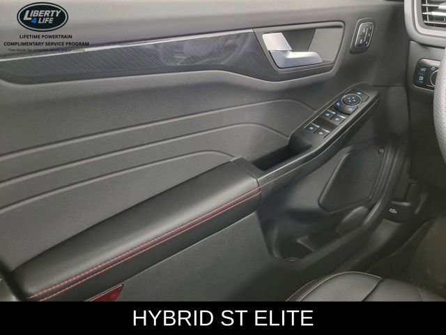 Used 2025 Ford Escape ST-Line Elite w/ Premium Technology Package AWD/4WD image 31